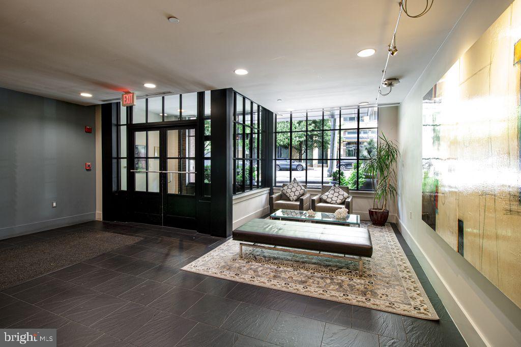 Real estate listing preview #43