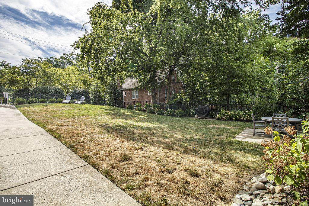 Real estate listing preview #48