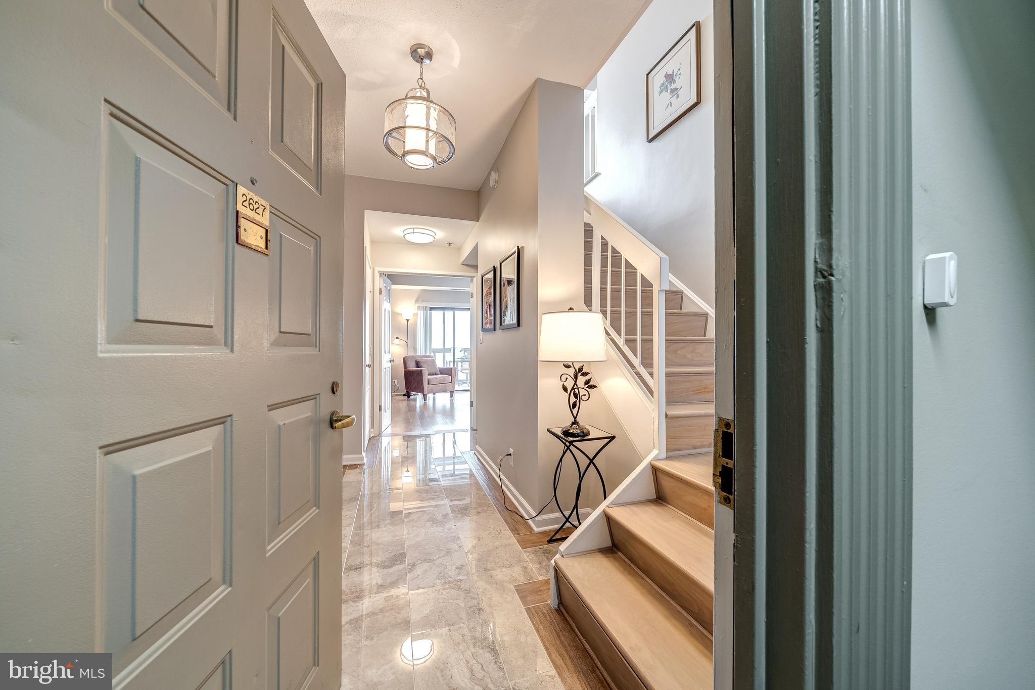 Real estate listing preview #6