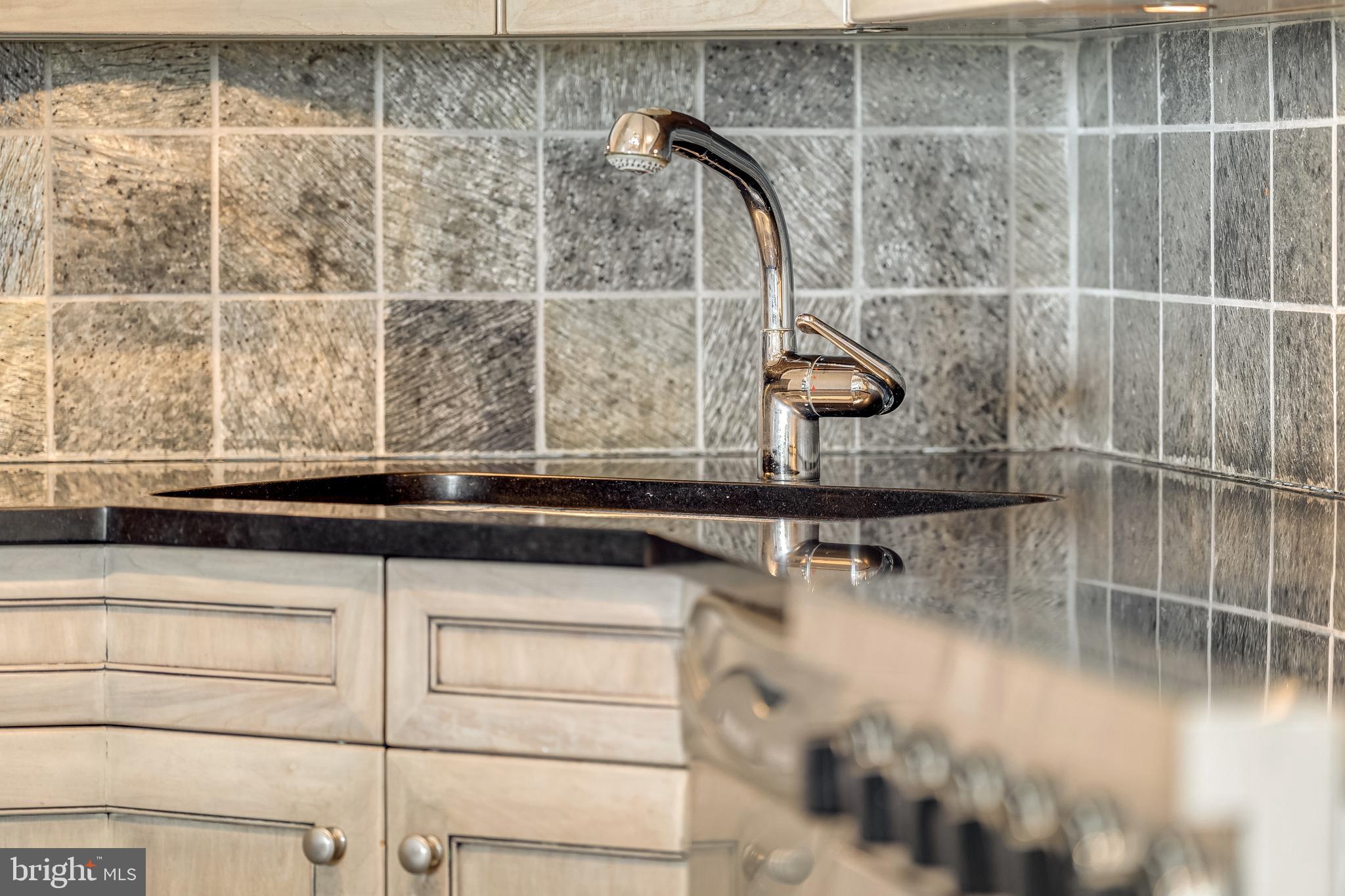 Real estate listing preview #43