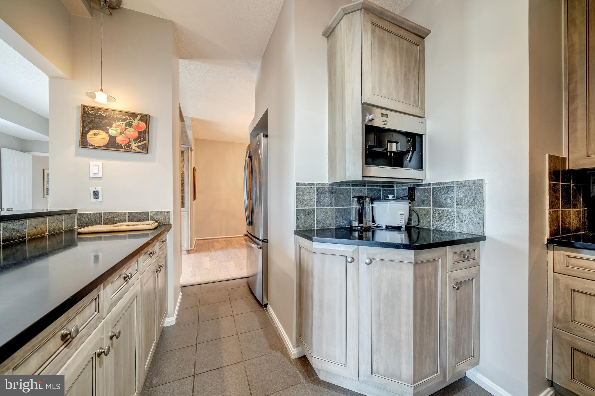 Real estate listing preview #47