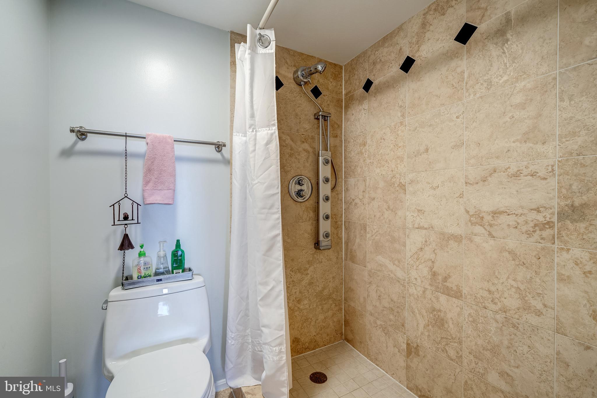 Real estate listing preview #27