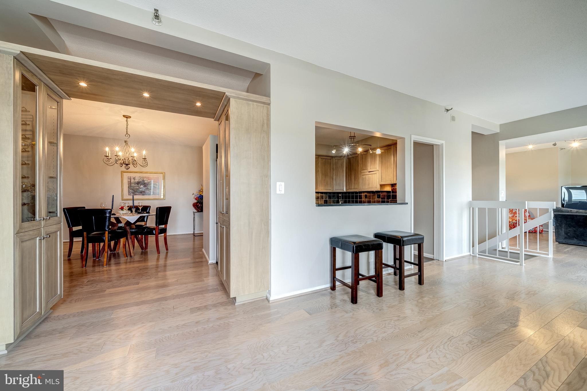 Real estate listing preview #48