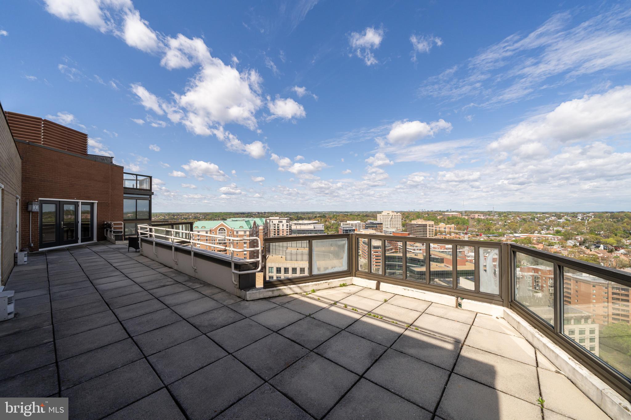 Real estate listing preview #60