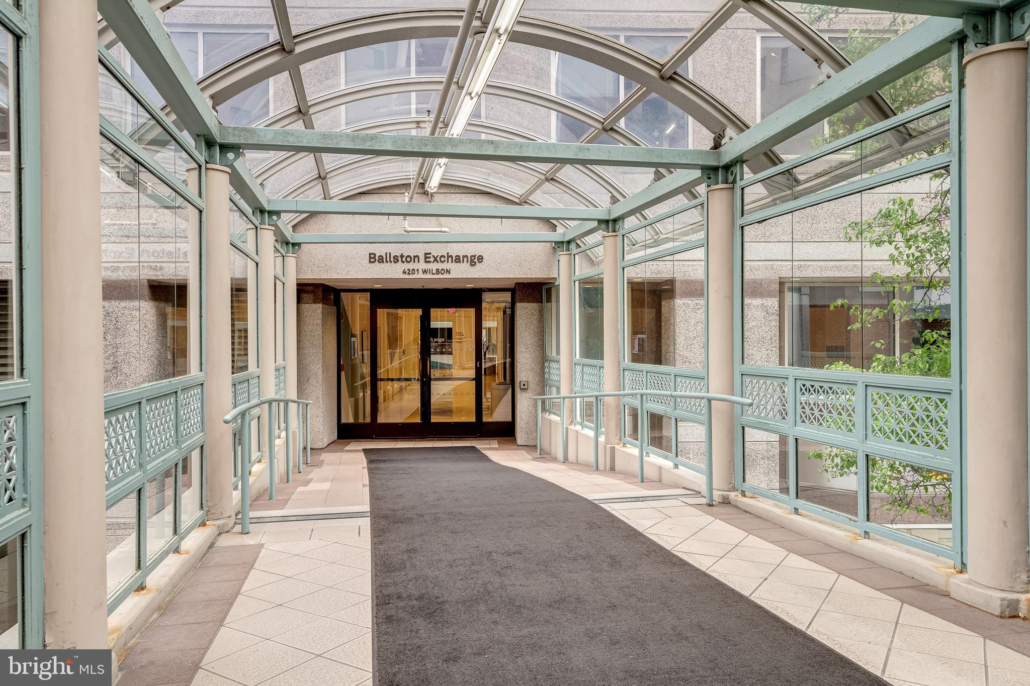 Real estate listing preview #76