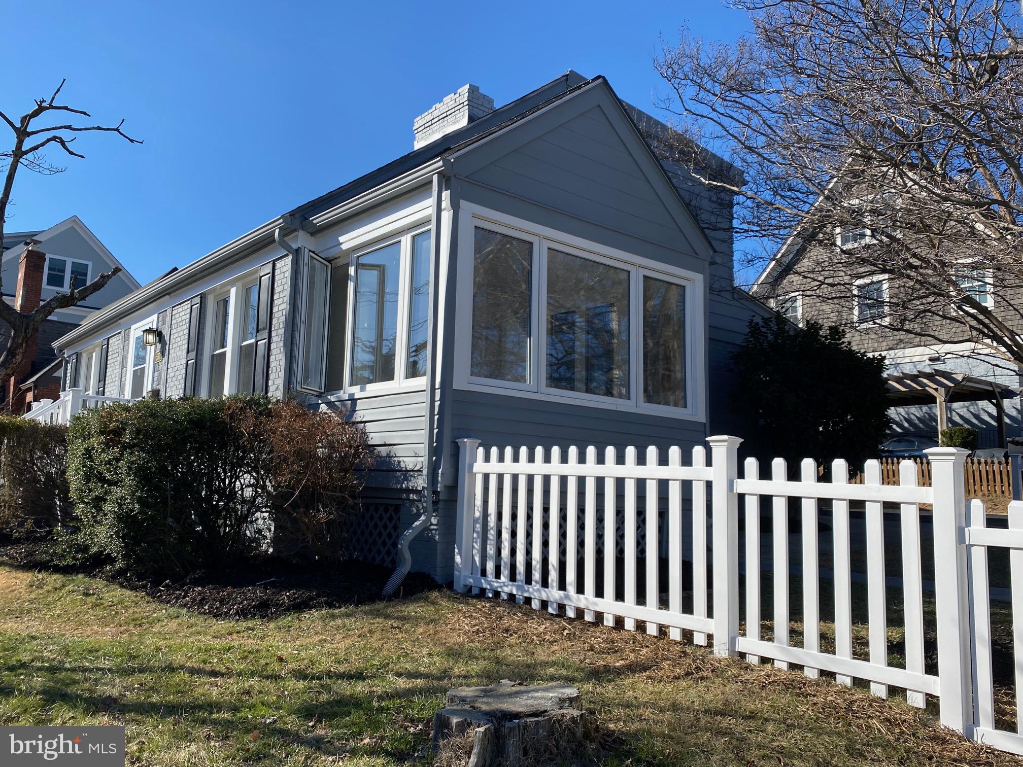 Real estate listing preview #1