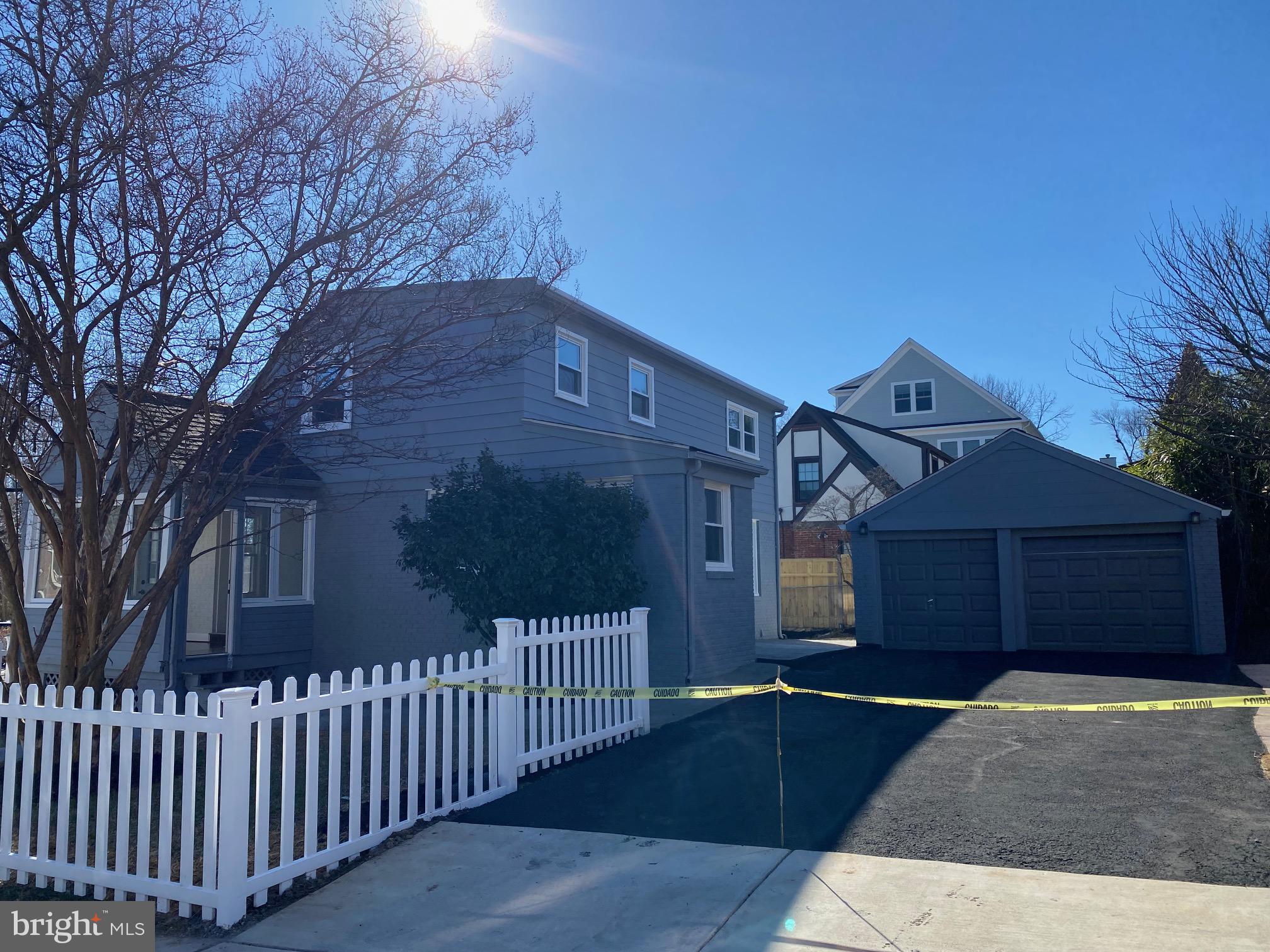 Real estate listing preview #3