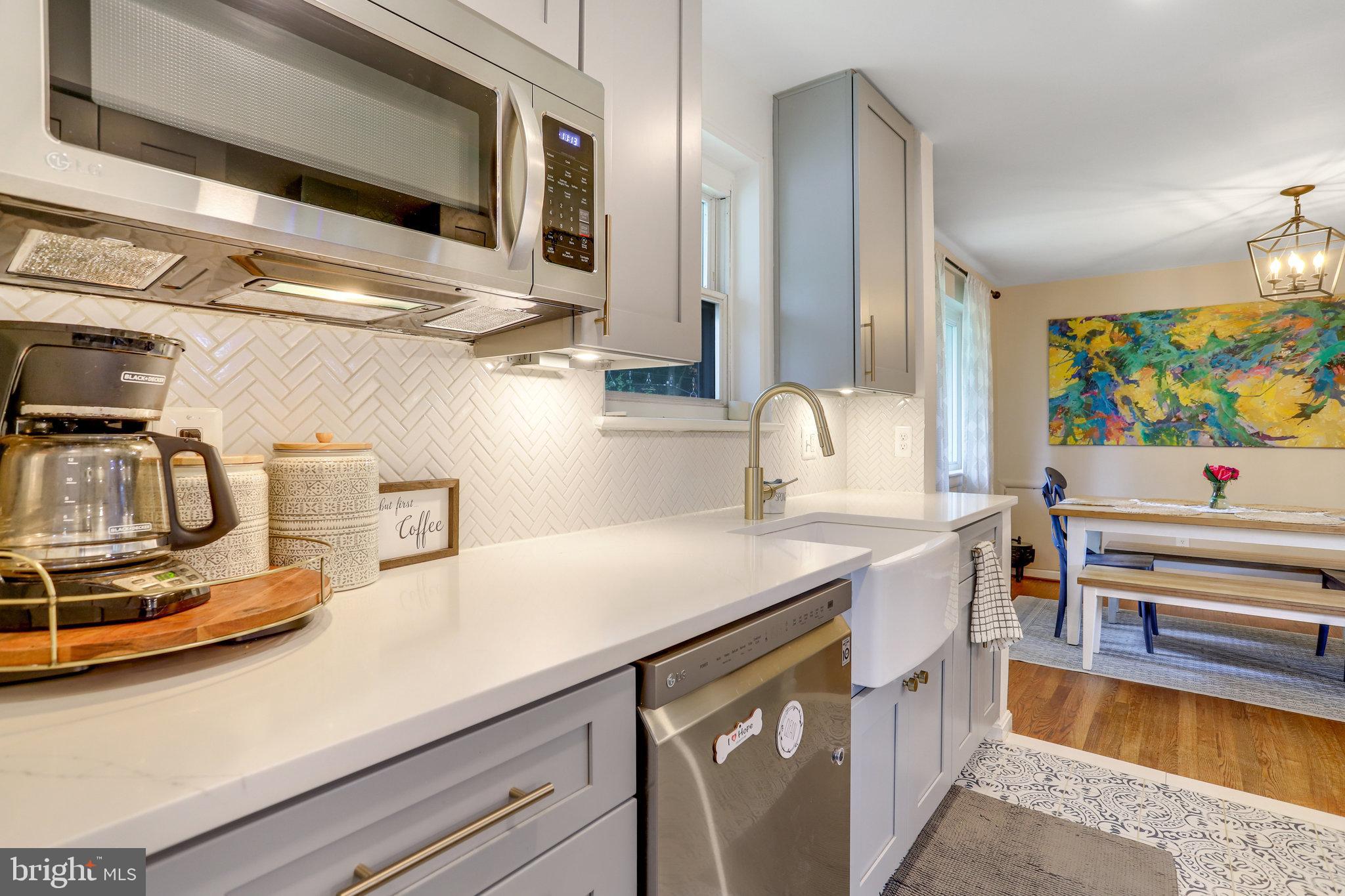 Real estate listing preview #23