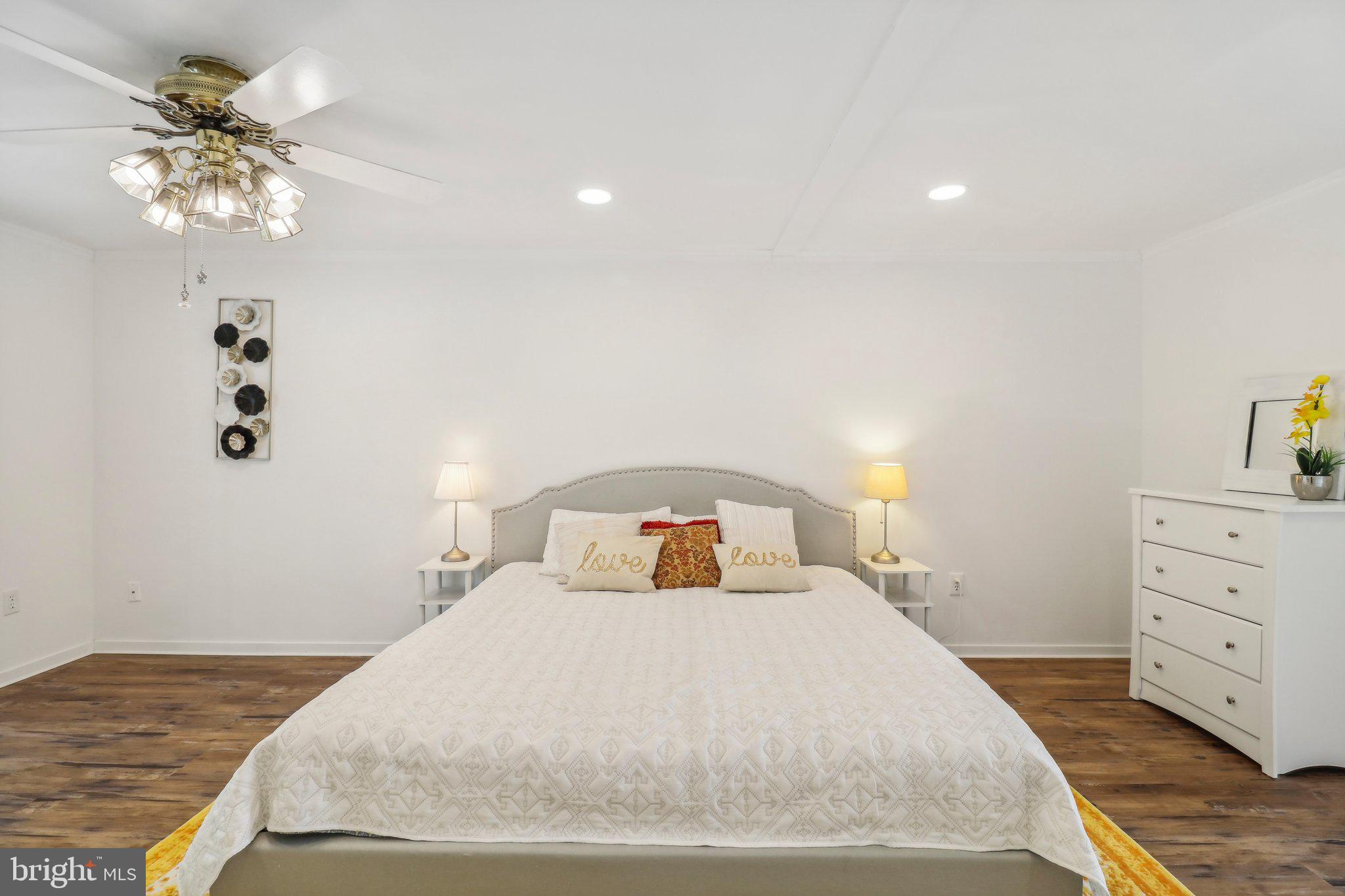 Real estate listing preview #27