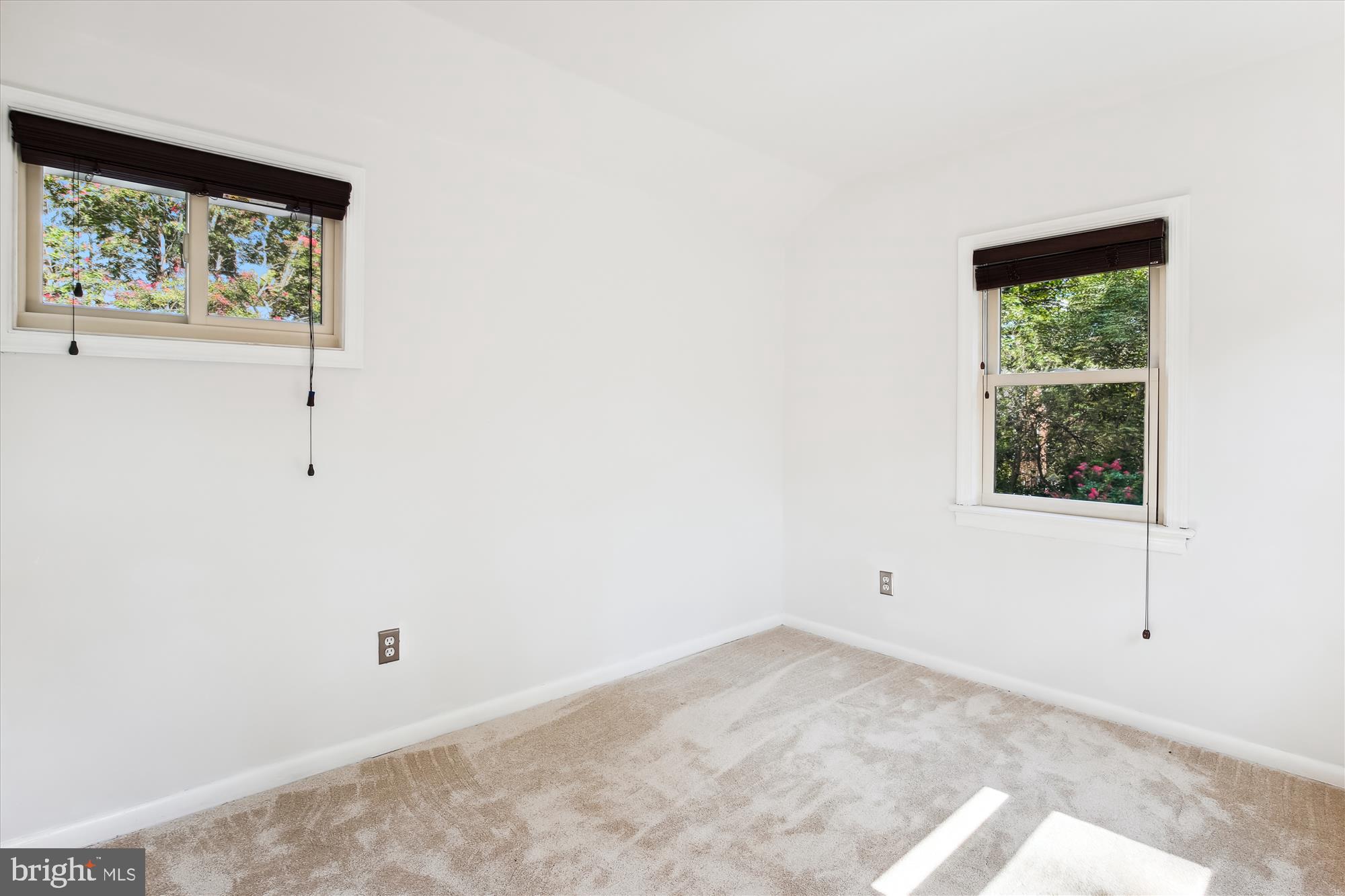 Real estate listing preview #26