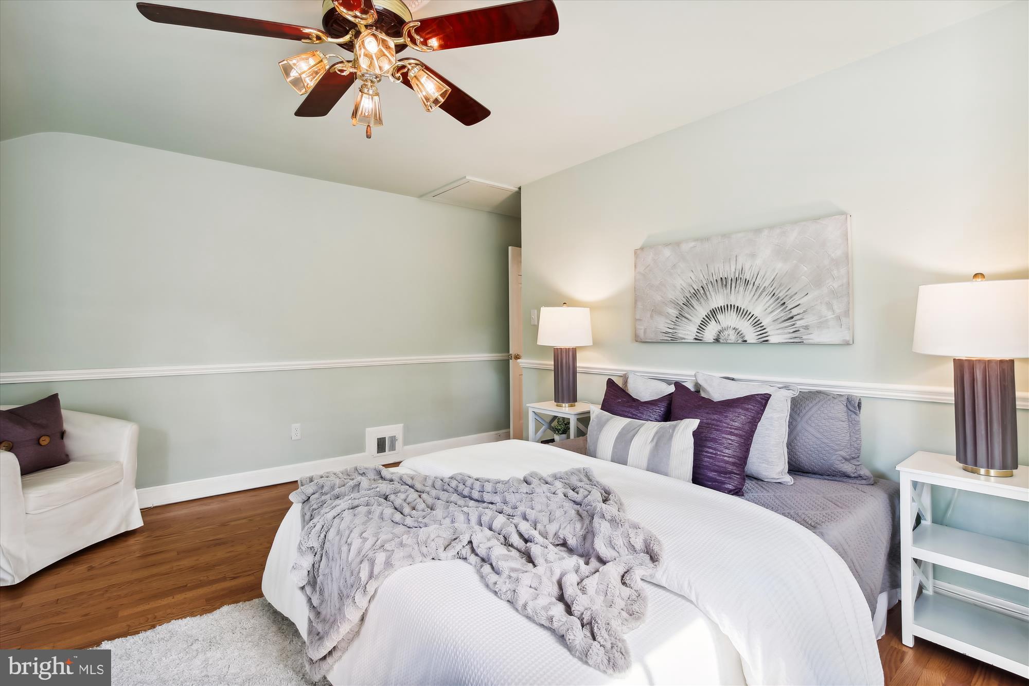 Real estate listing preview #22