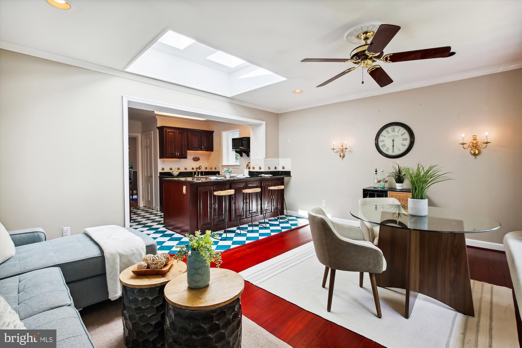 Real estate listing preview #17