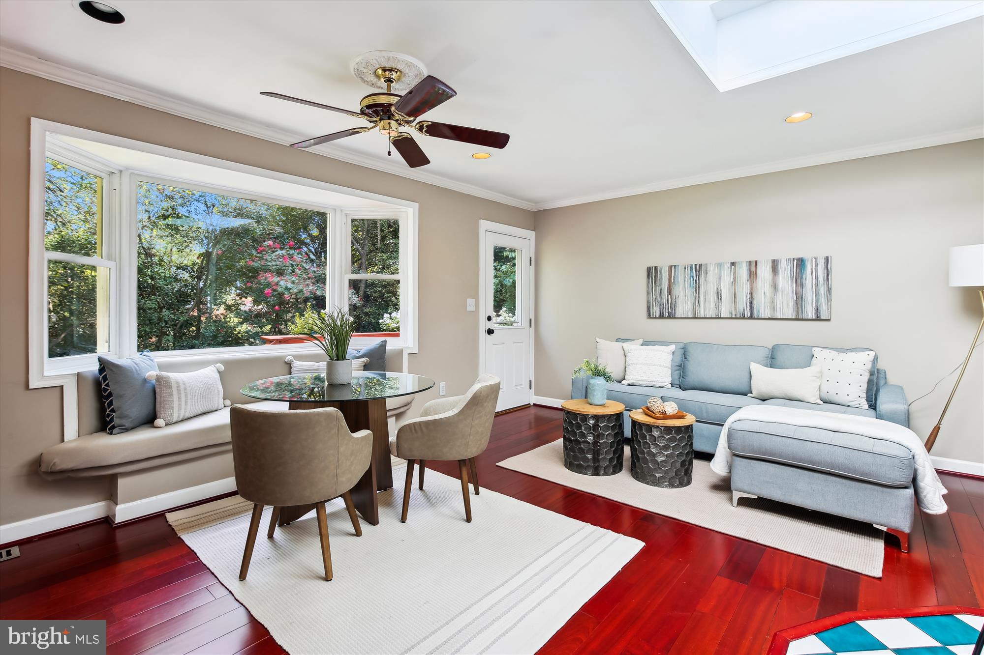 Real estate listing preview #16