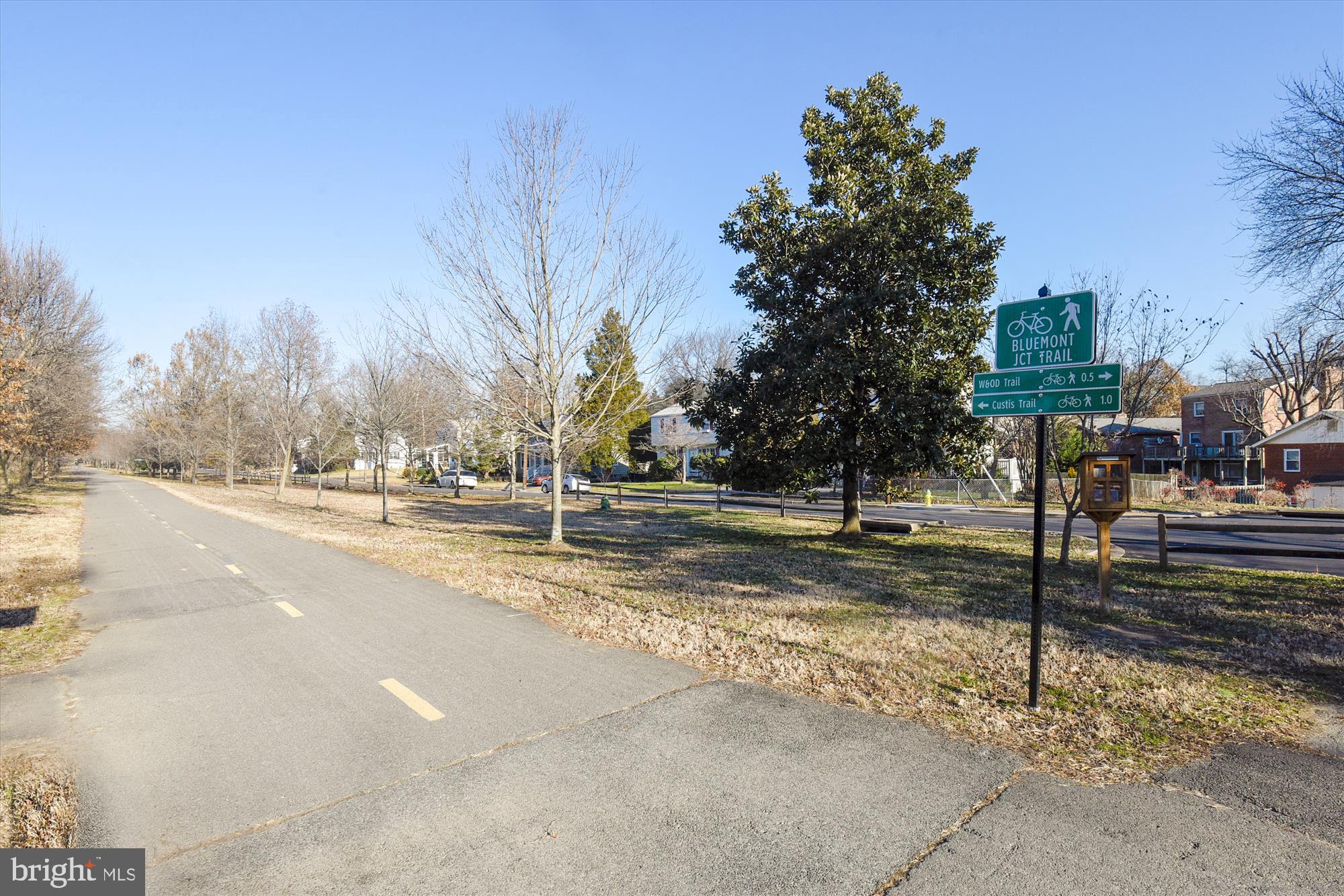 Real estate listing preview #48