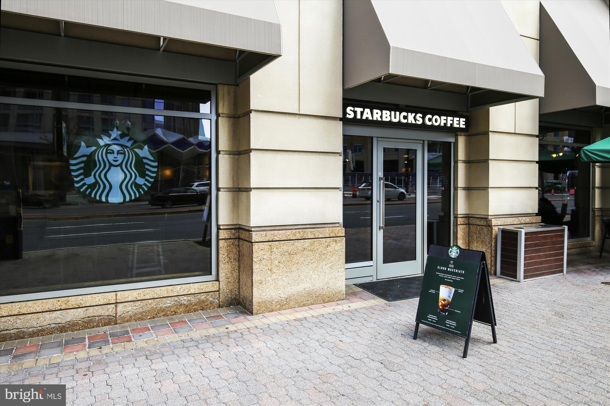 Real estate listing preview #57