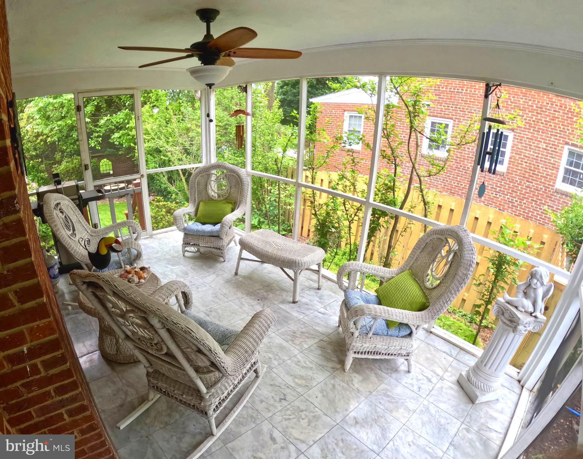 Real estate listing preview #20