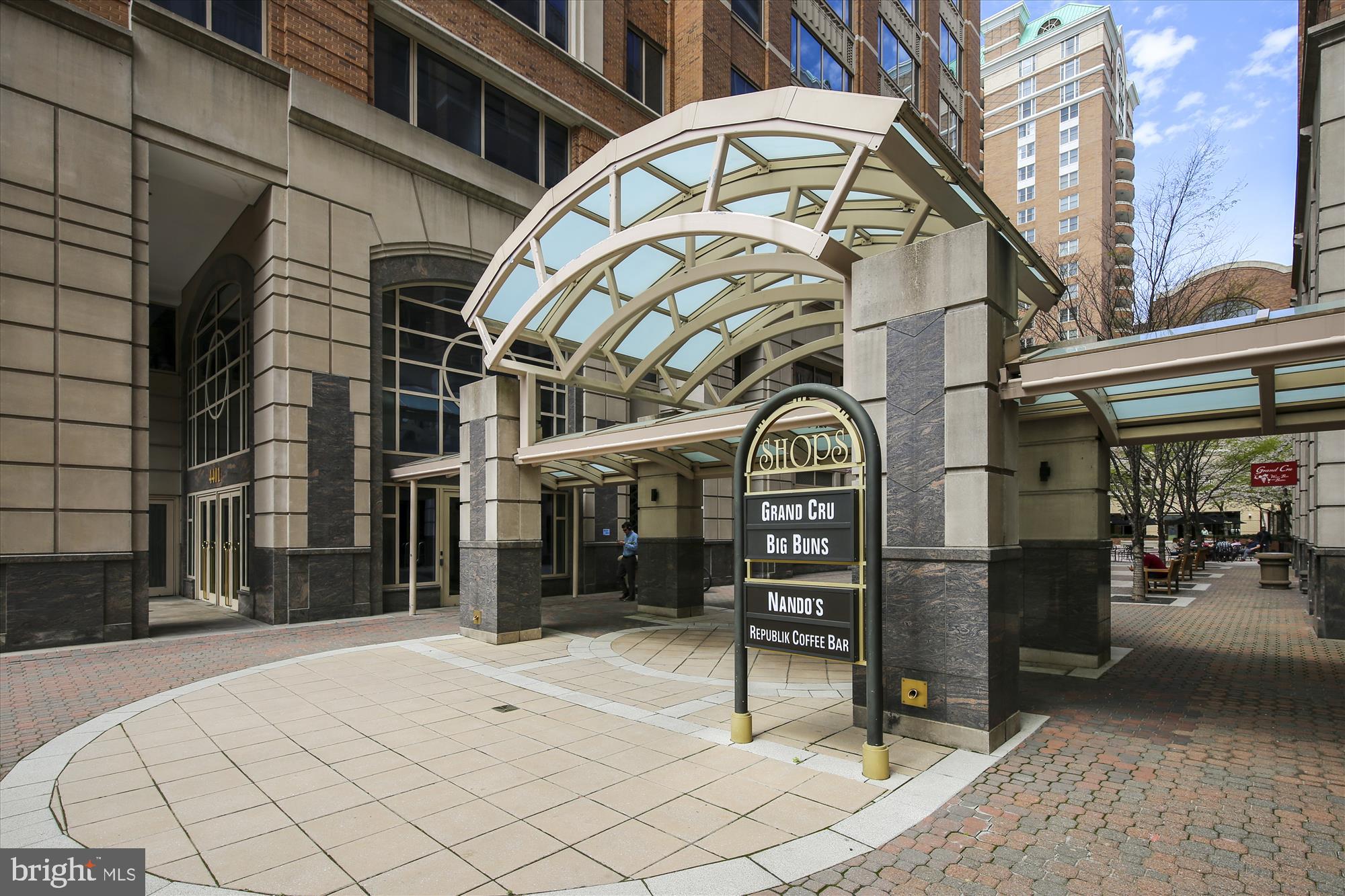 Real estate listing preview #49