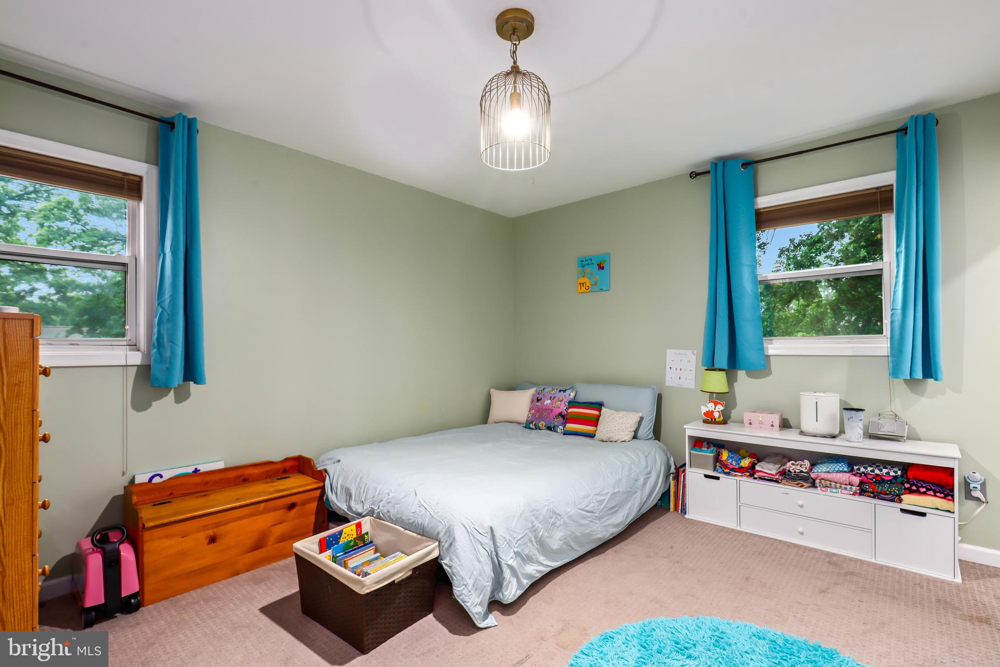 Real estate listing preview #18