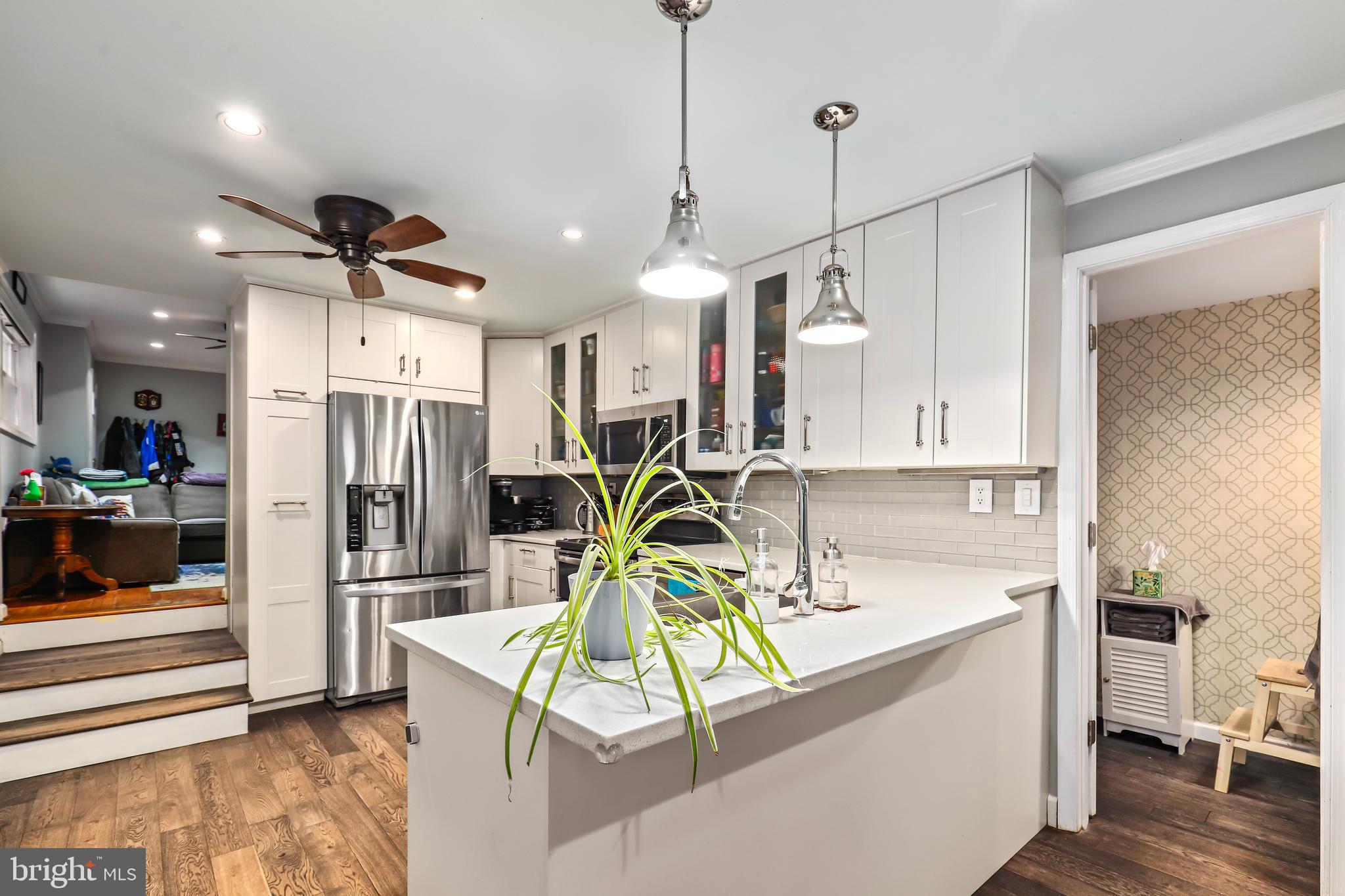 Real estate listing preview #1