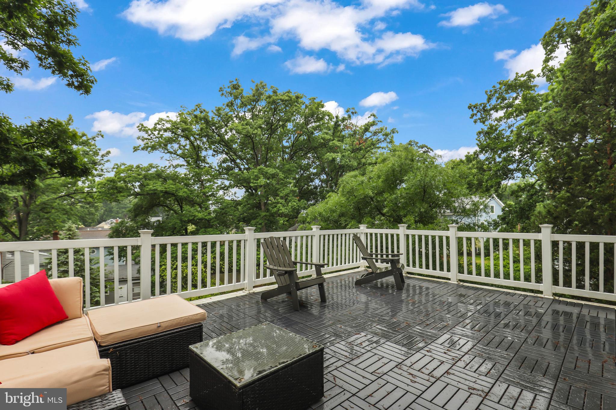 Real estate listing preview #22