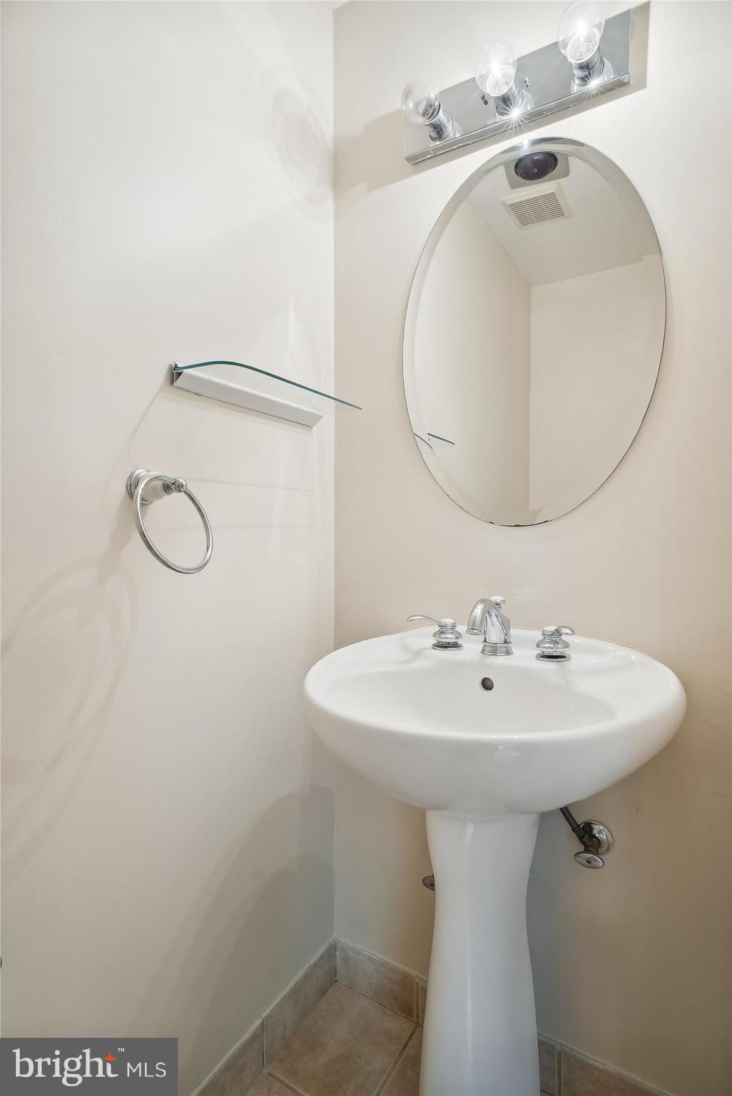 Real estate listing preview #16