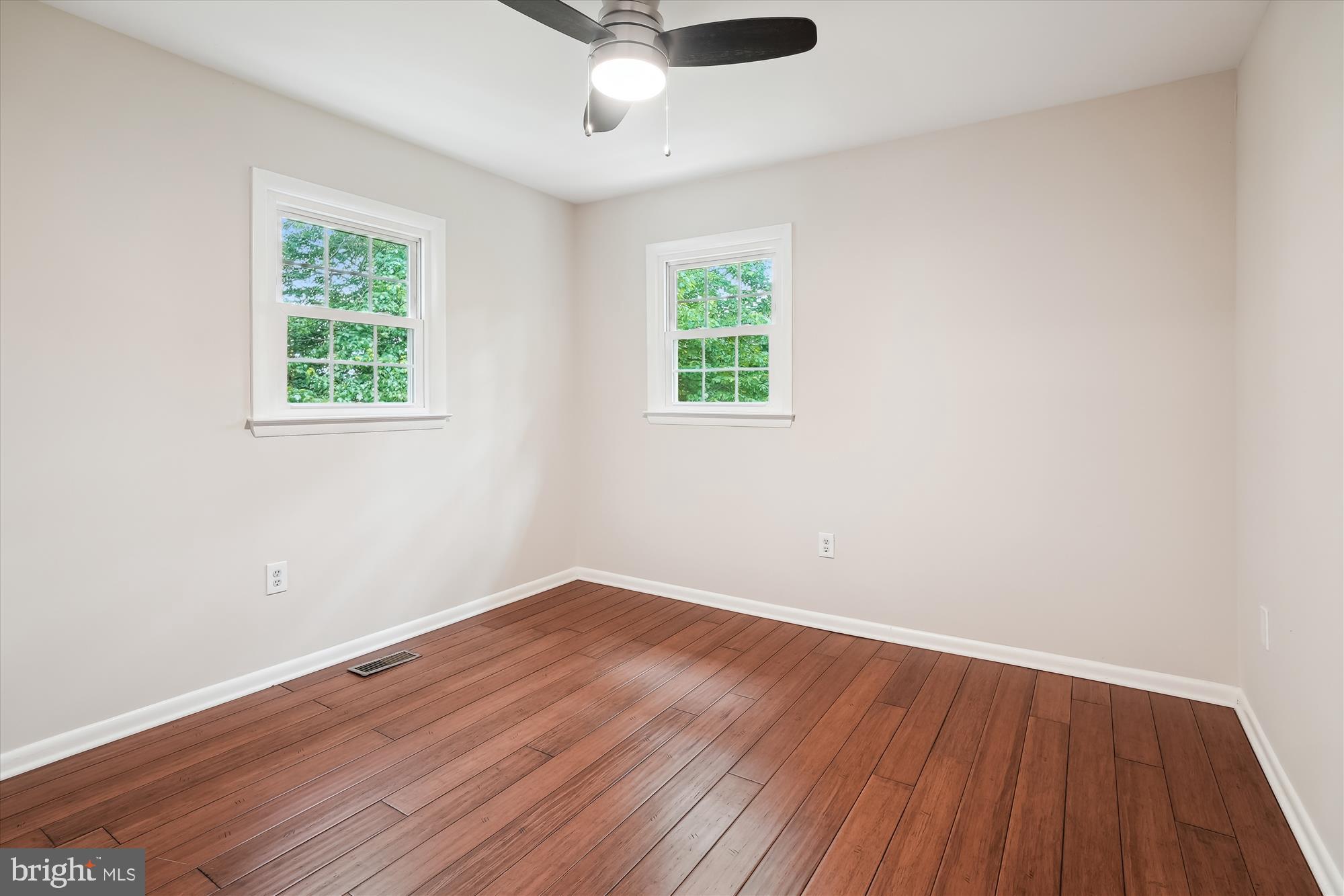 Real estate listing preview #21