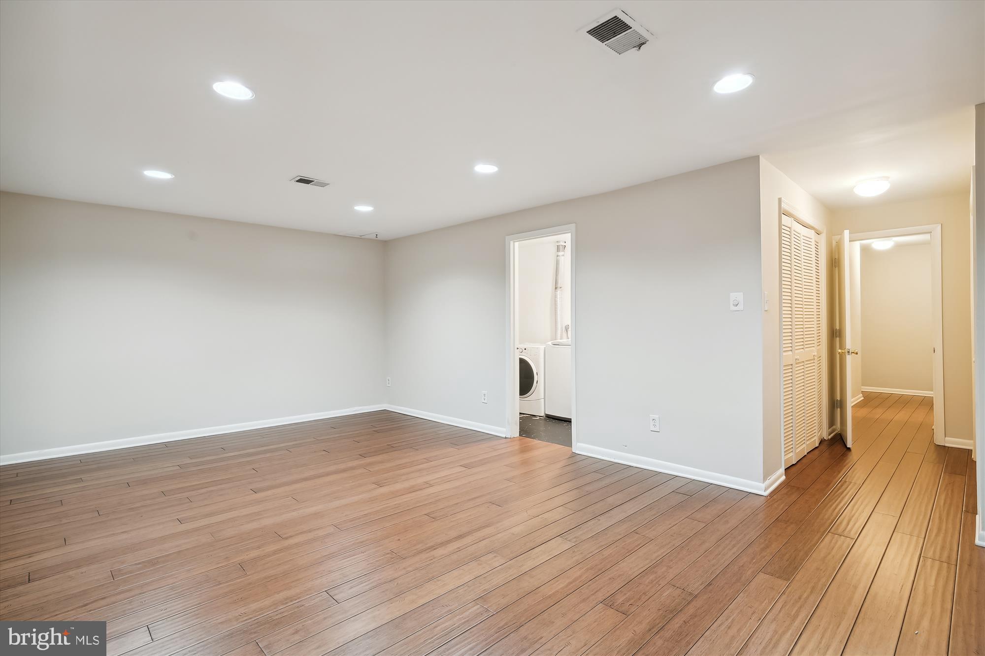 Real estate listing preview #26