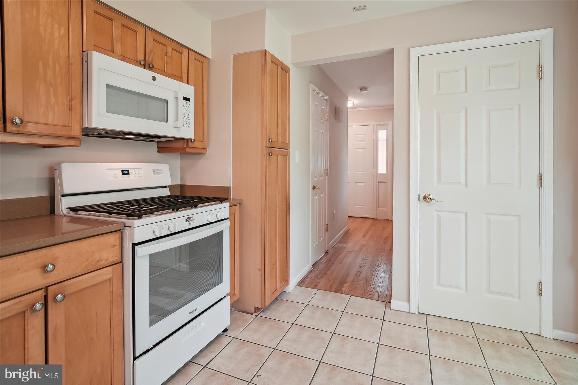 Real estate listing preview #13