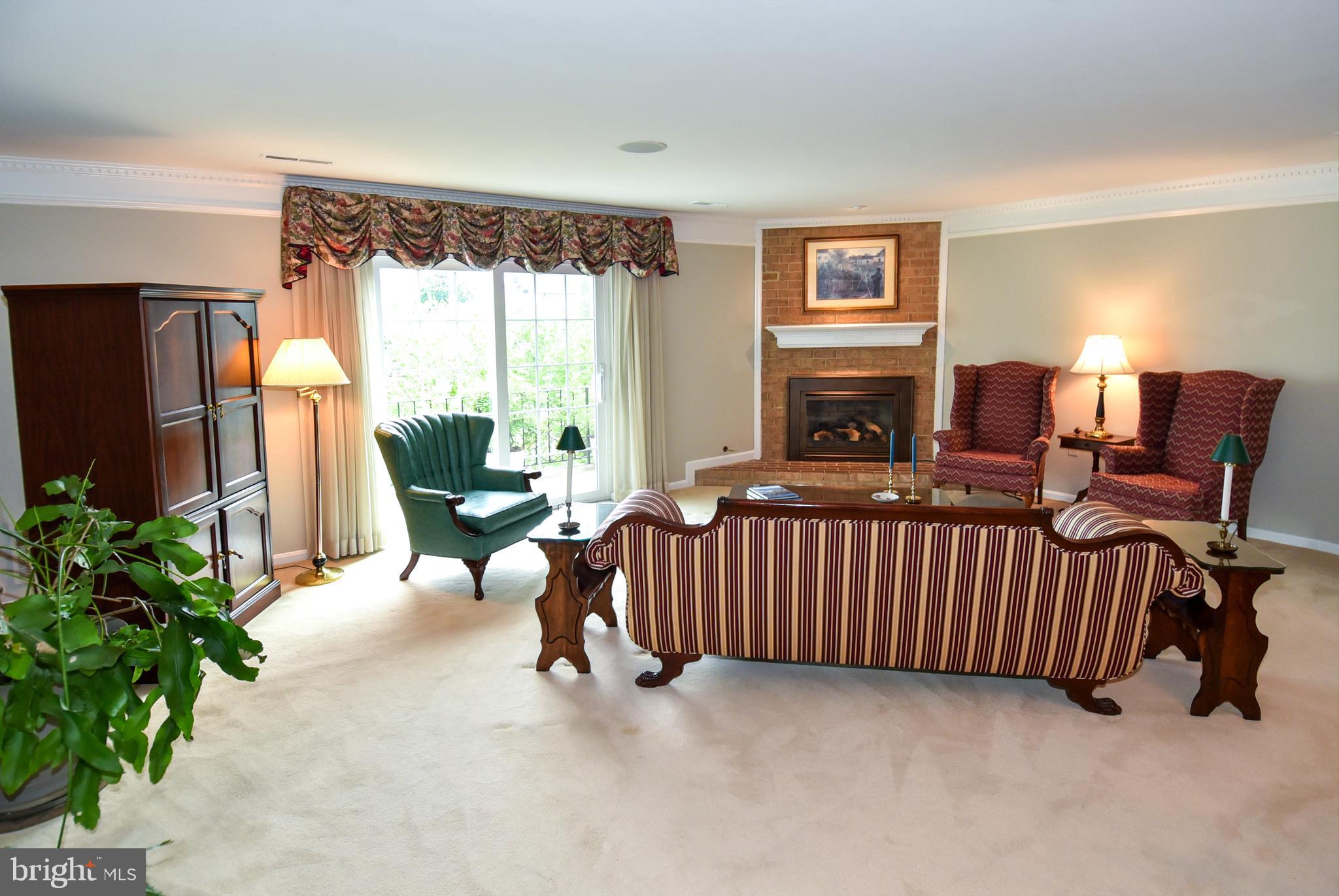 Real estate listing preview #8