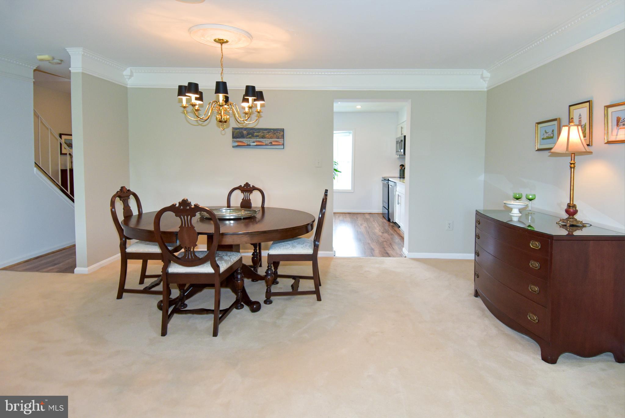 Real estate listing preview #12