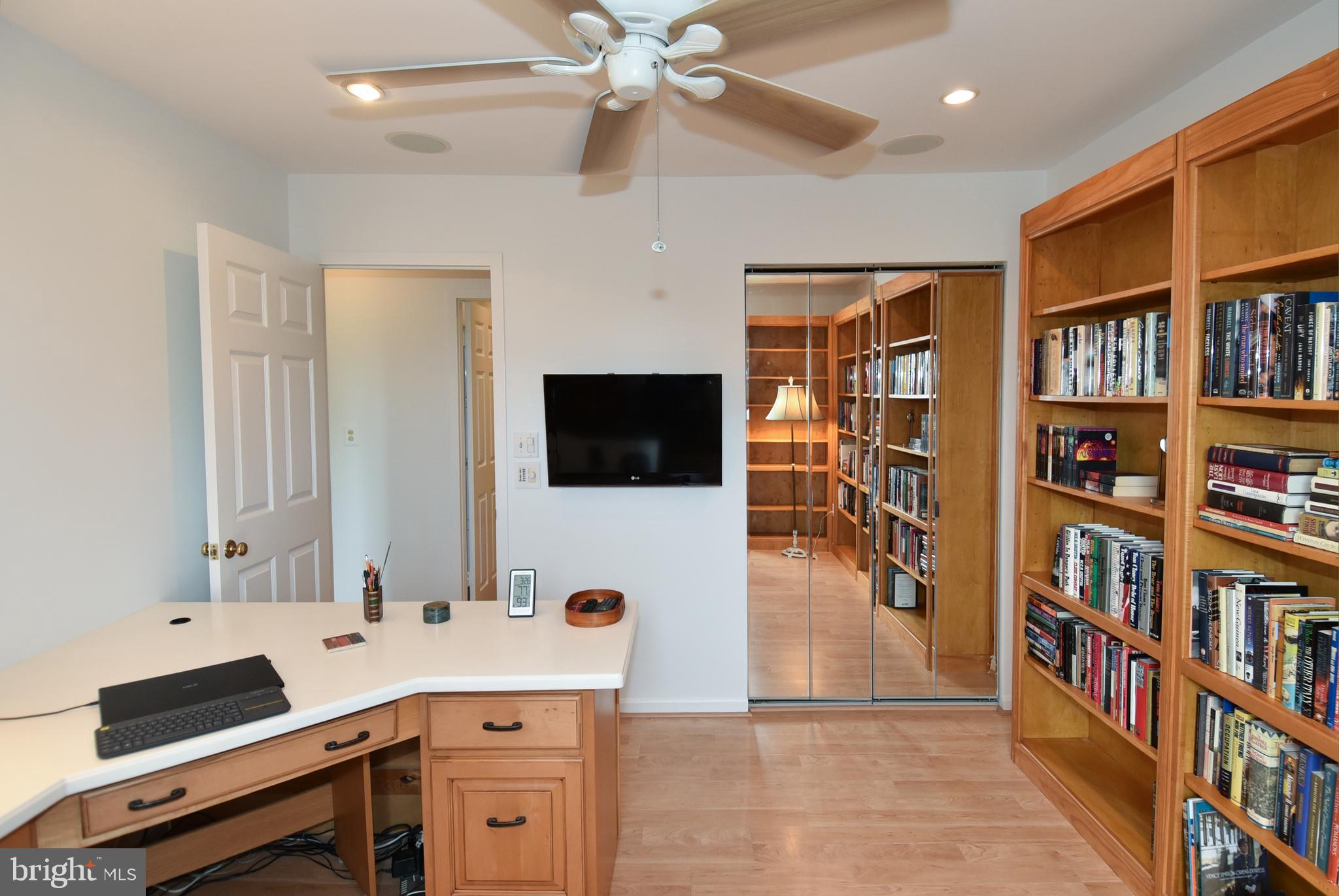 Real estate listing preview #33