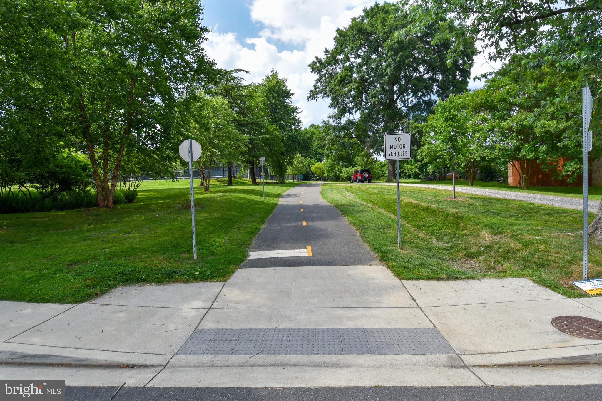 Real estate listing preview #48