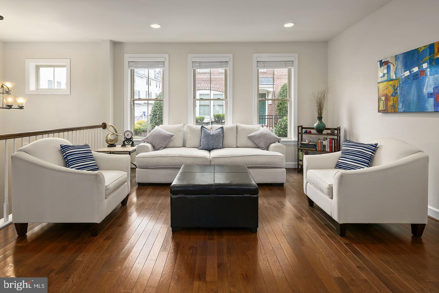 Real estate listing preview #7