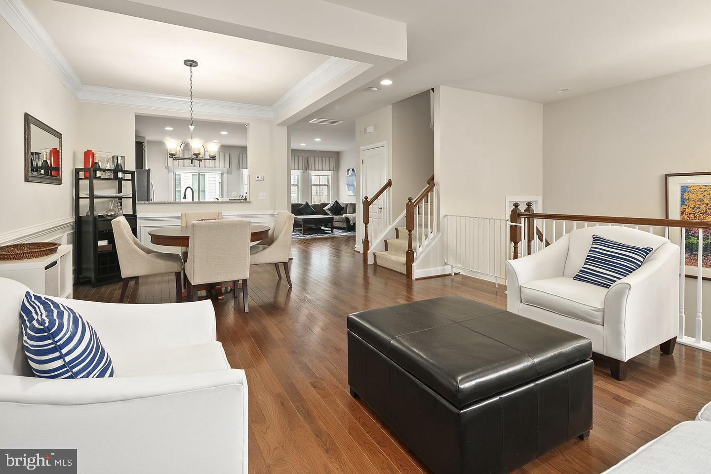 Real estate listing preview #9