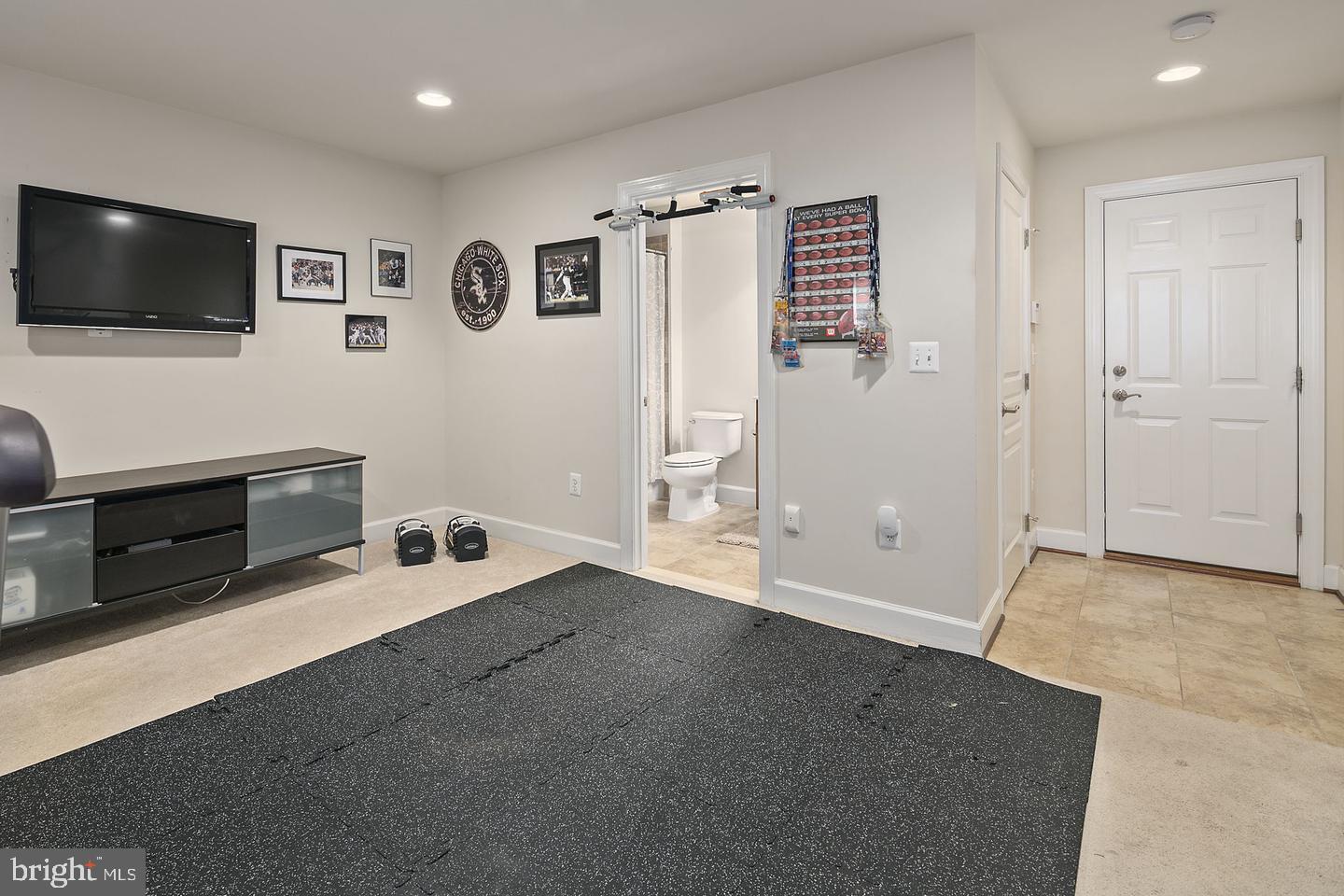 Real estate listing preview #28