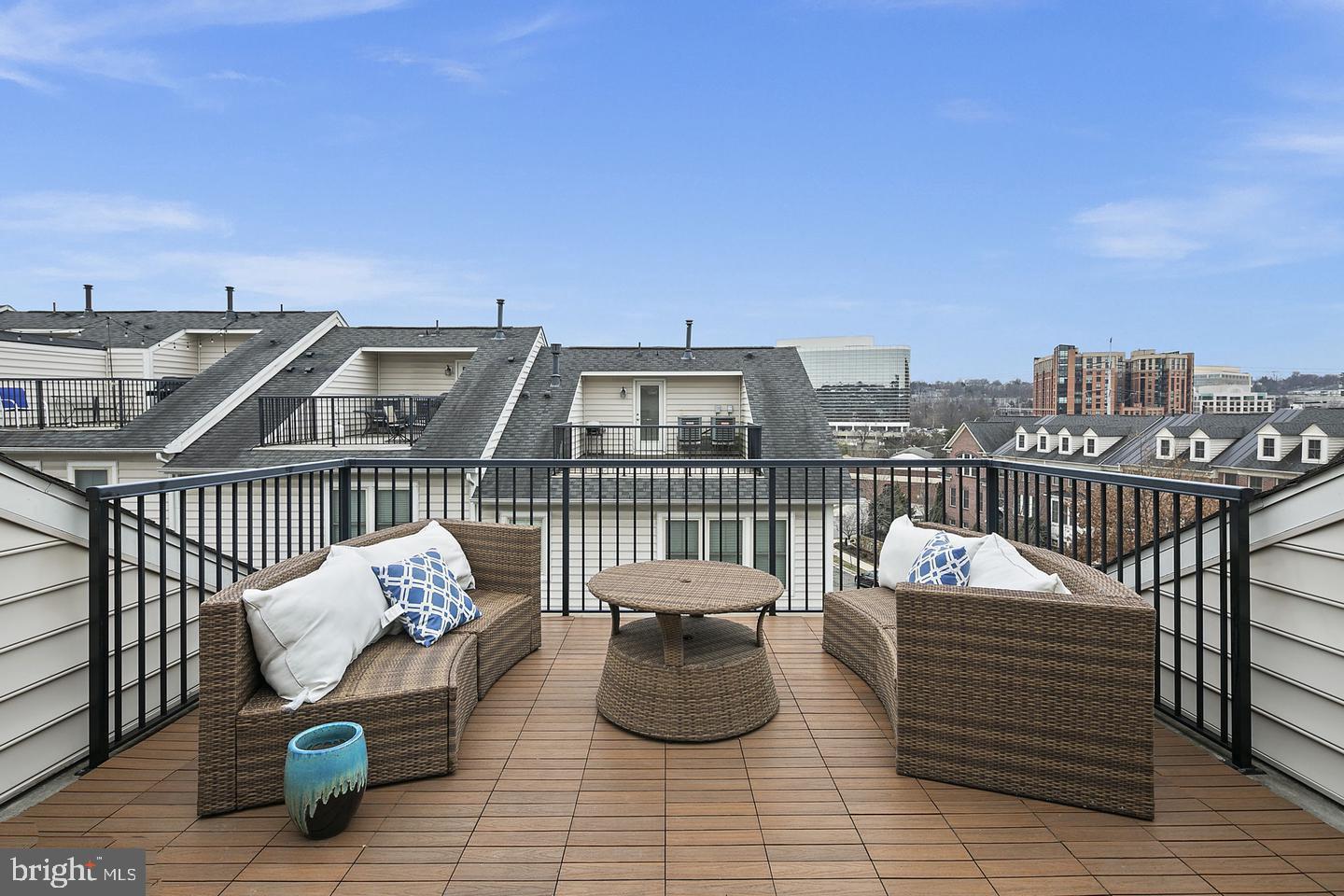 Real estate listing preview #30