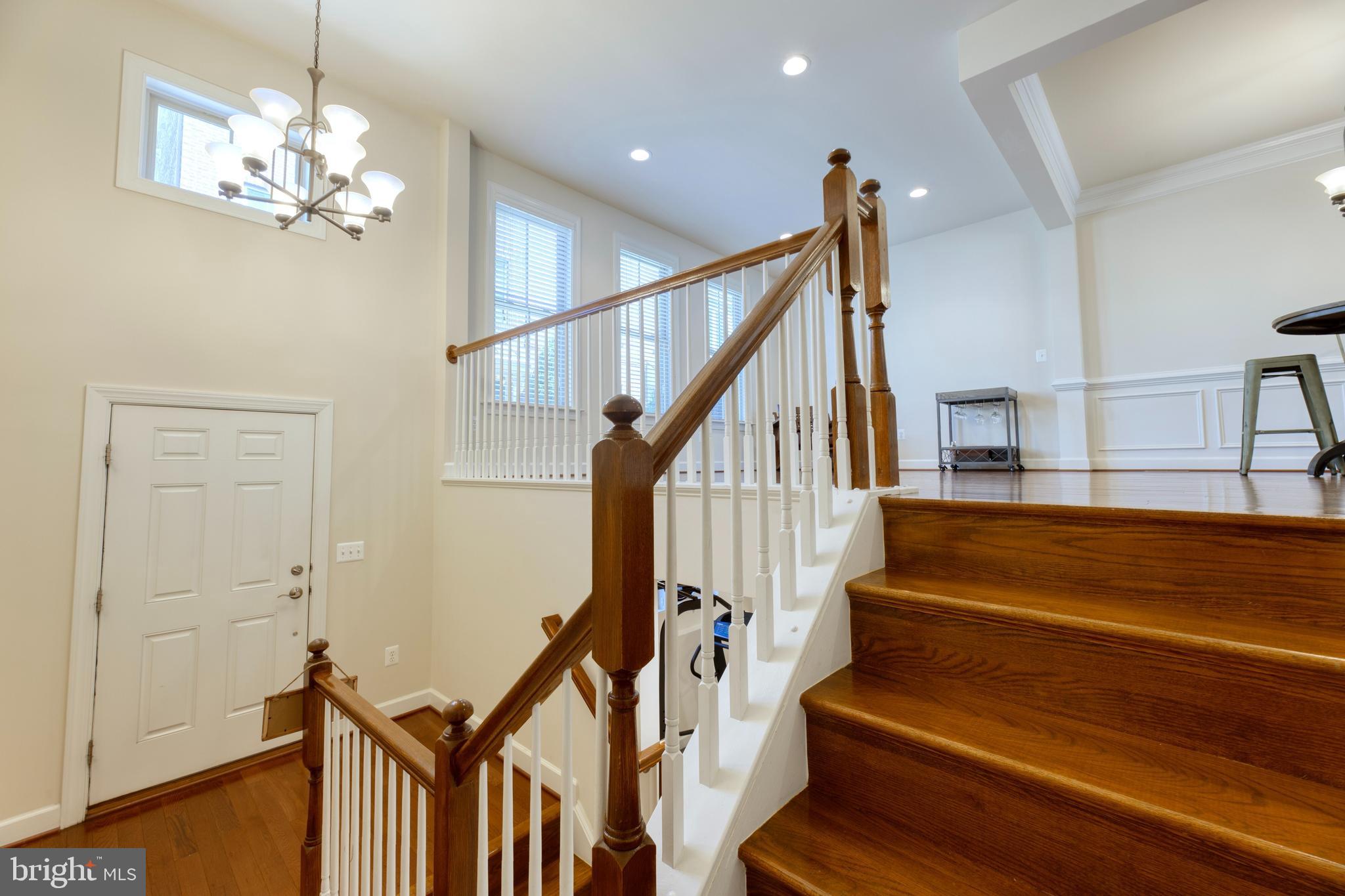 Real estate listing preview #5