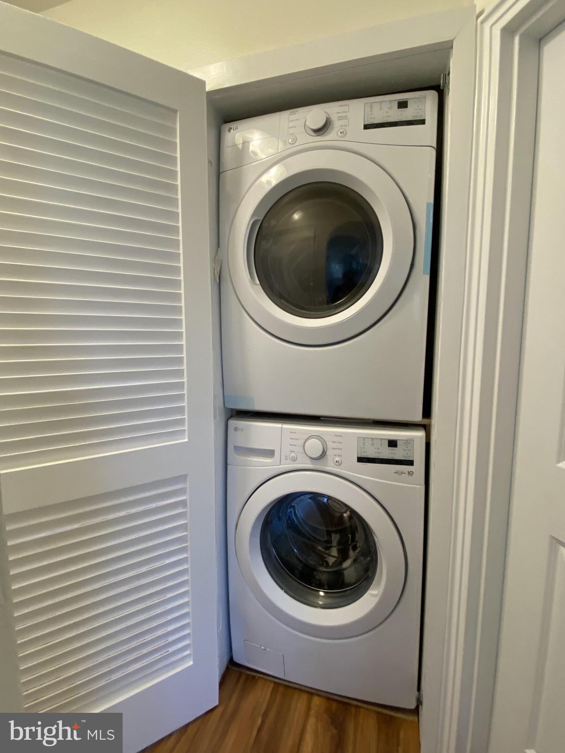 Real estate listing preview #25