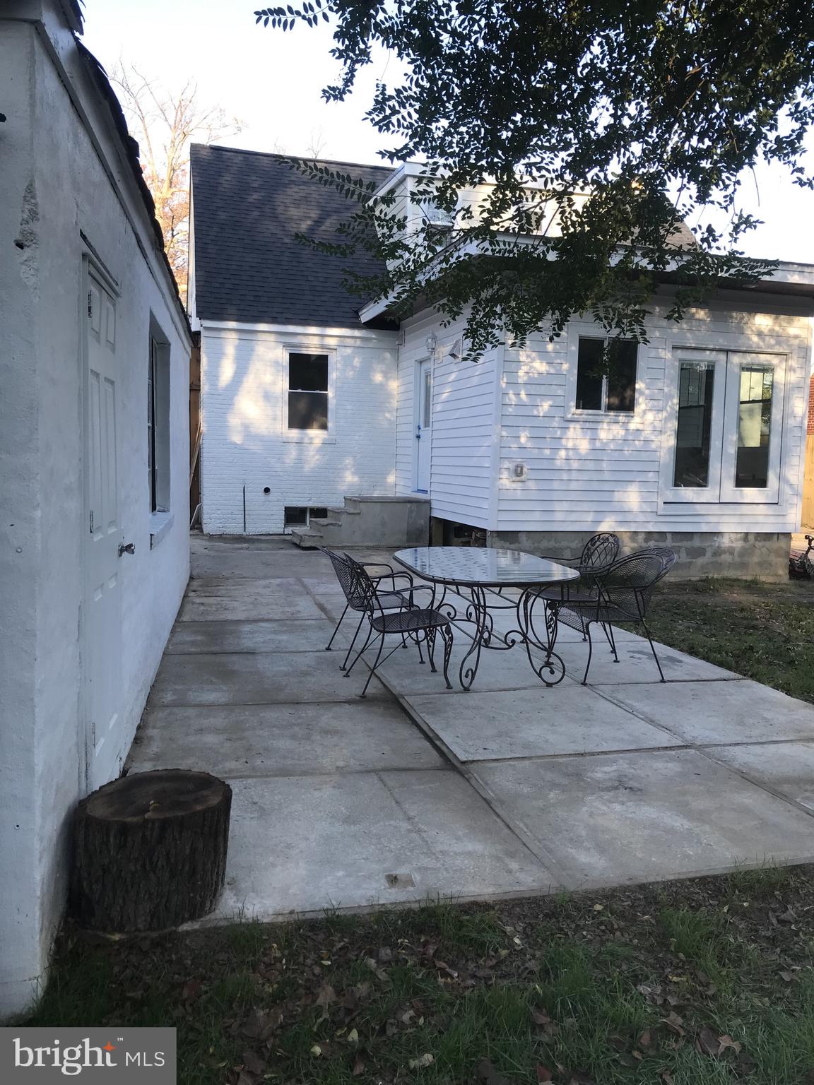 Real estate listing preview #3