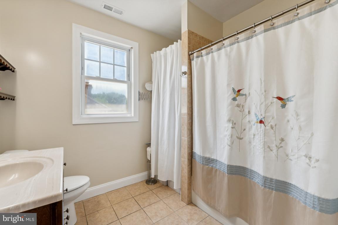 Real estate listing preview #25