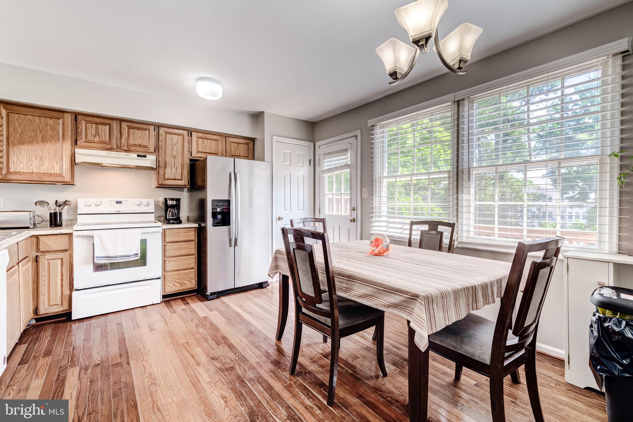 Real estate listing preview #4