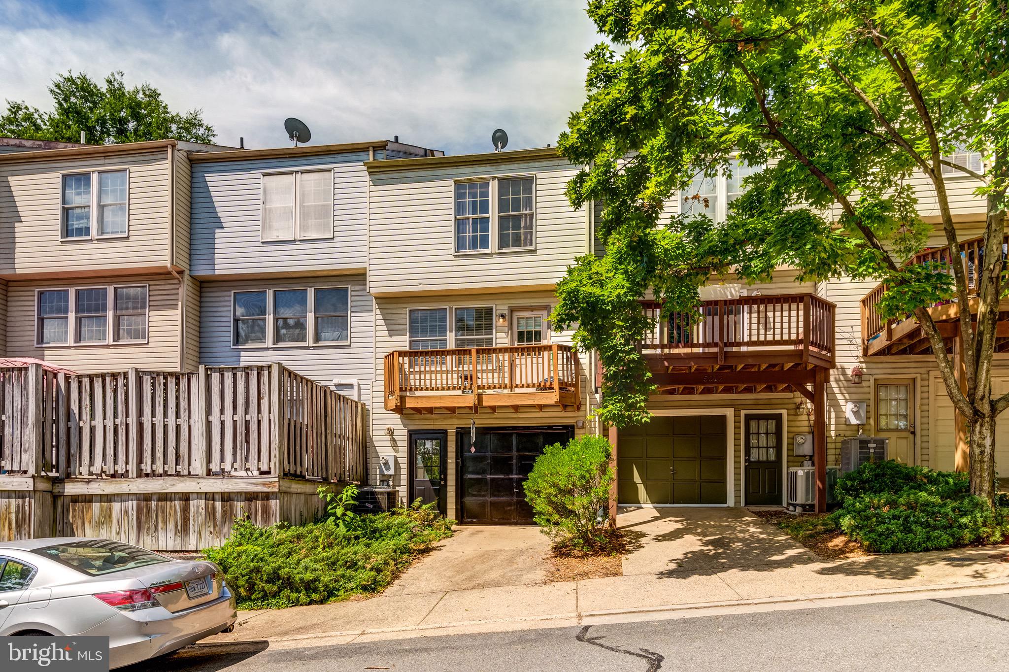 Real estate listing preview #2