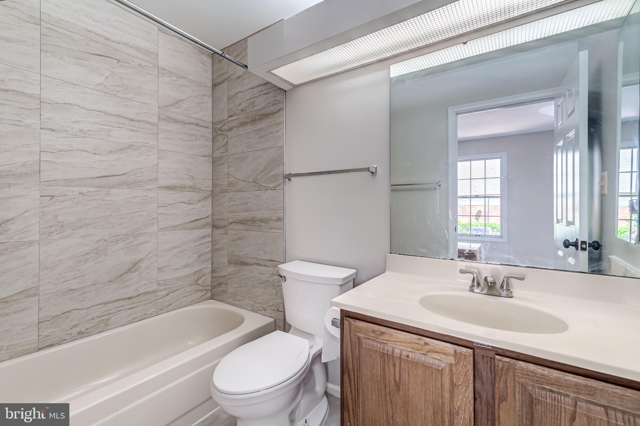 Real estate listing preview #25