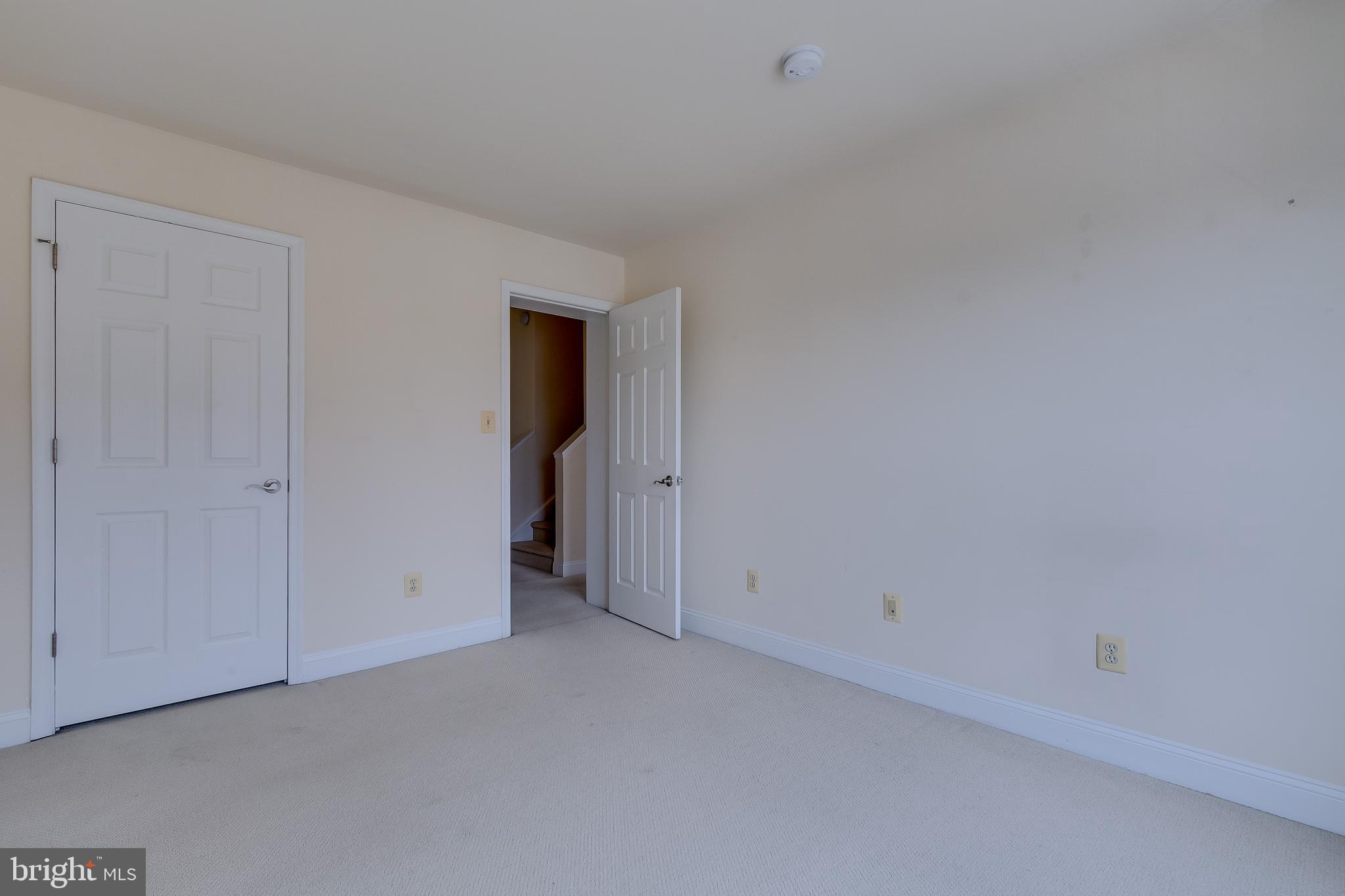 Real estate listing preview #33