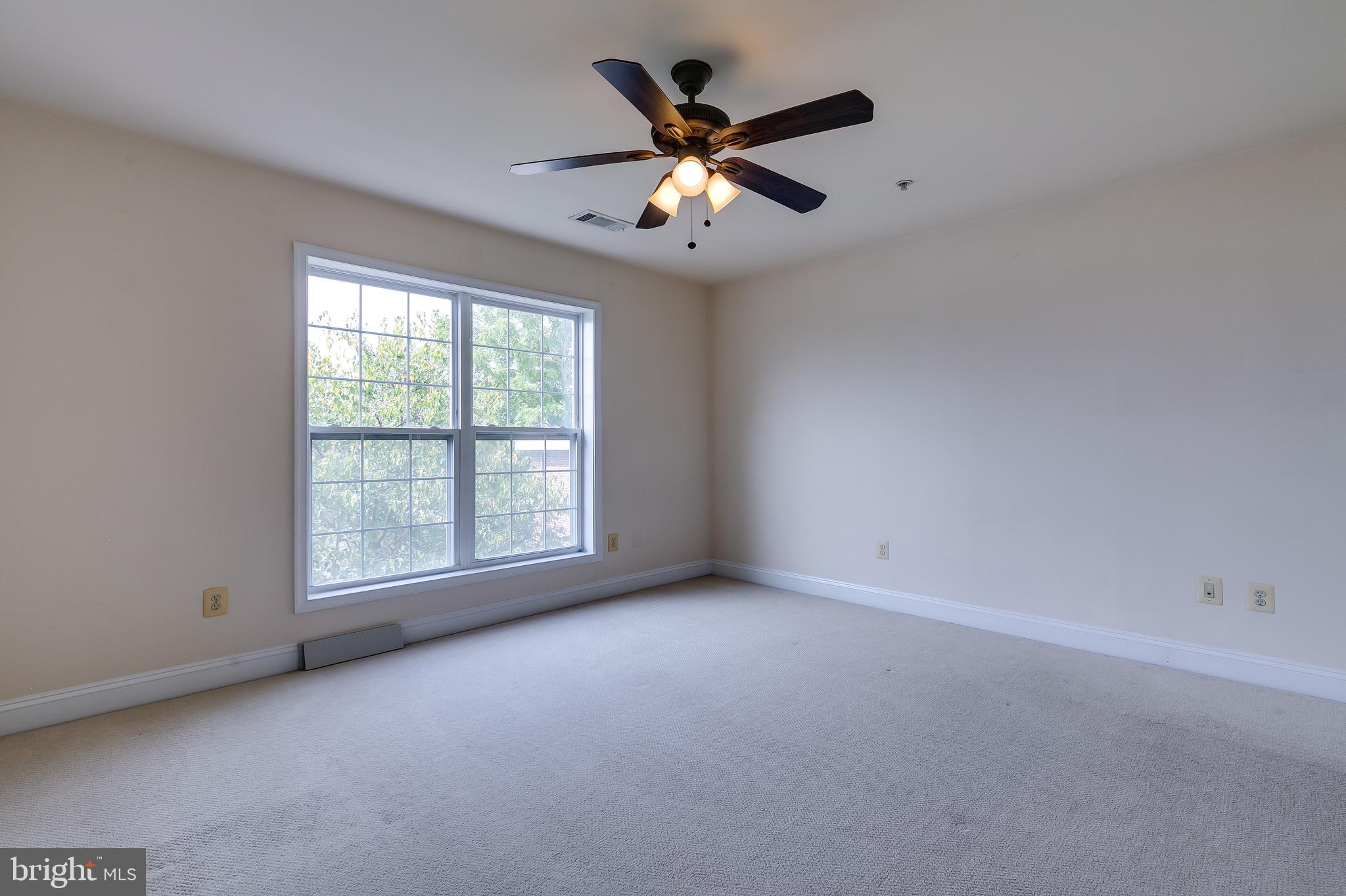 Real estate listing preview #34