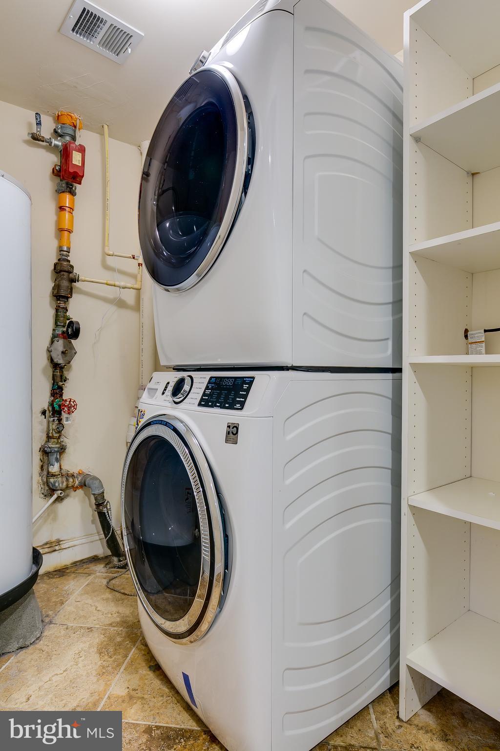 Real estate listing preview #10