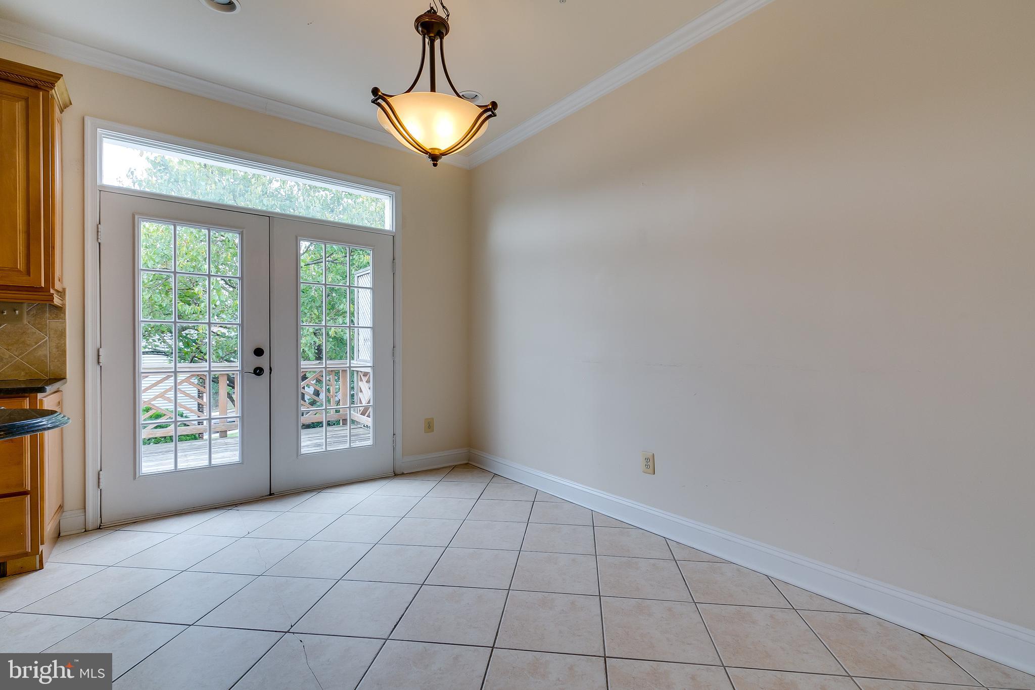 Real estate listing preview #22