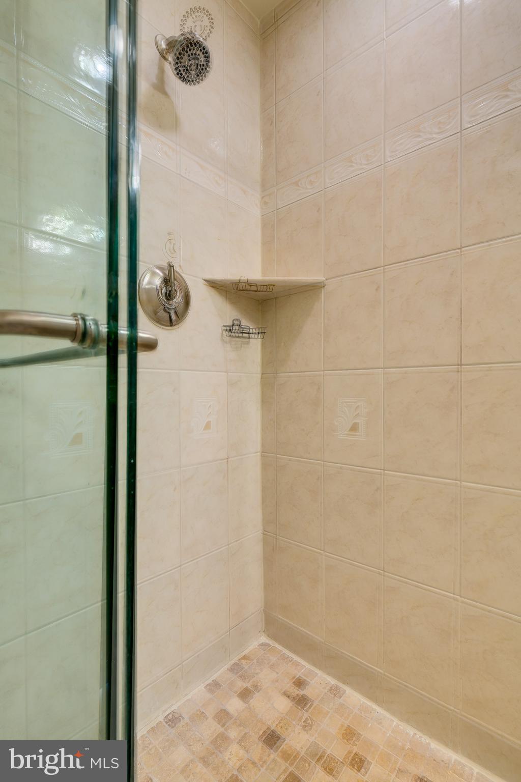 Real estate listing preview #38