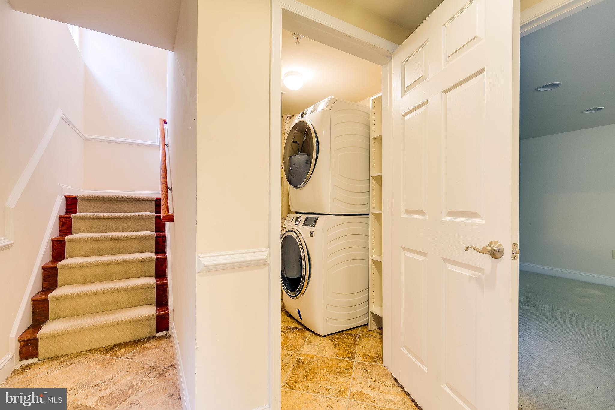 Real estate listing preview #9