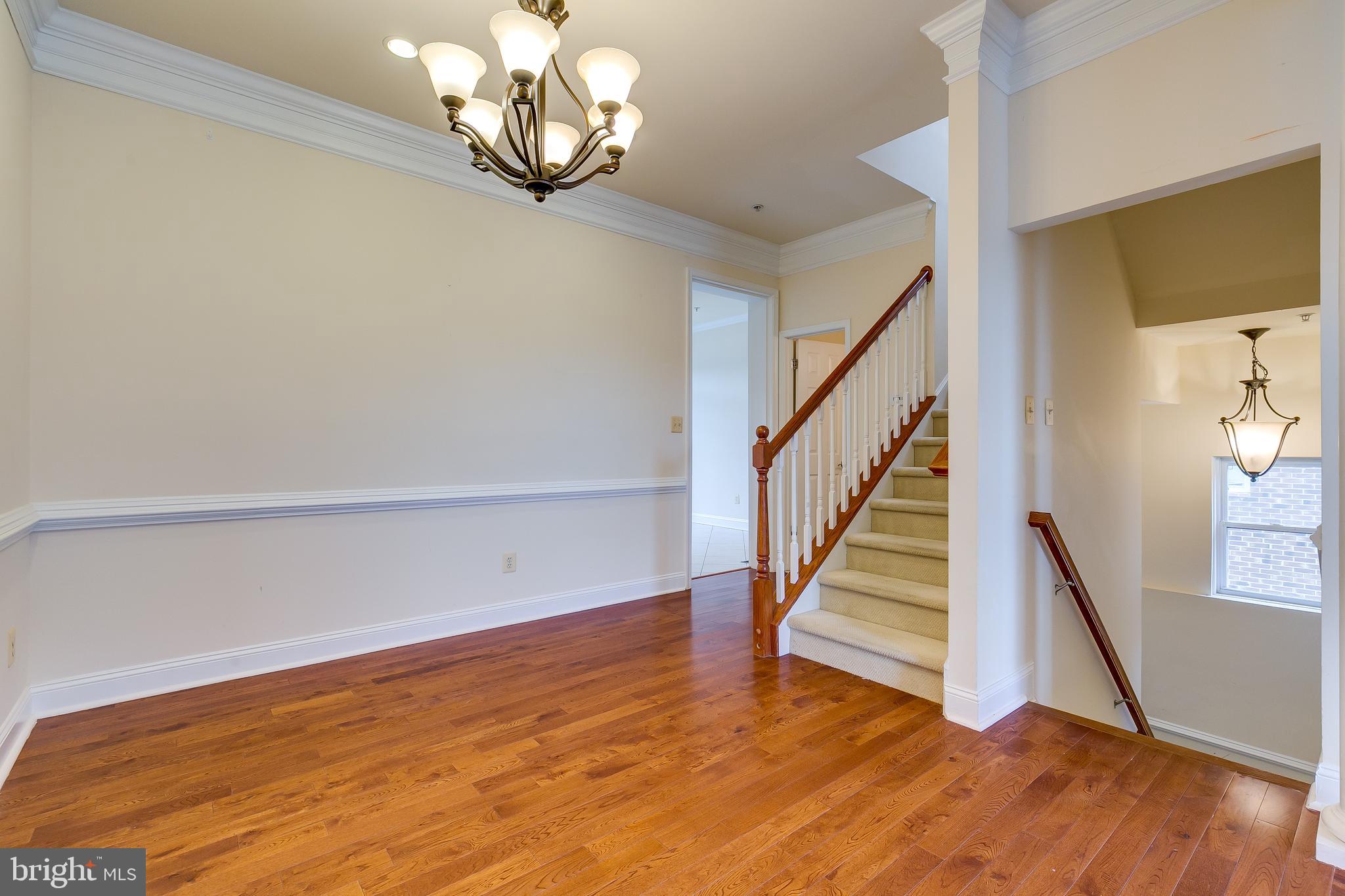 Real estate listing preview #18